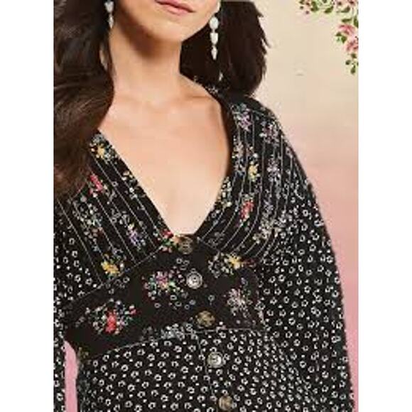 NWOT Free People Wonderland Mini Dress, Black Floral Combo Size XSM - QUICK SHIP - Picture 2 of 5